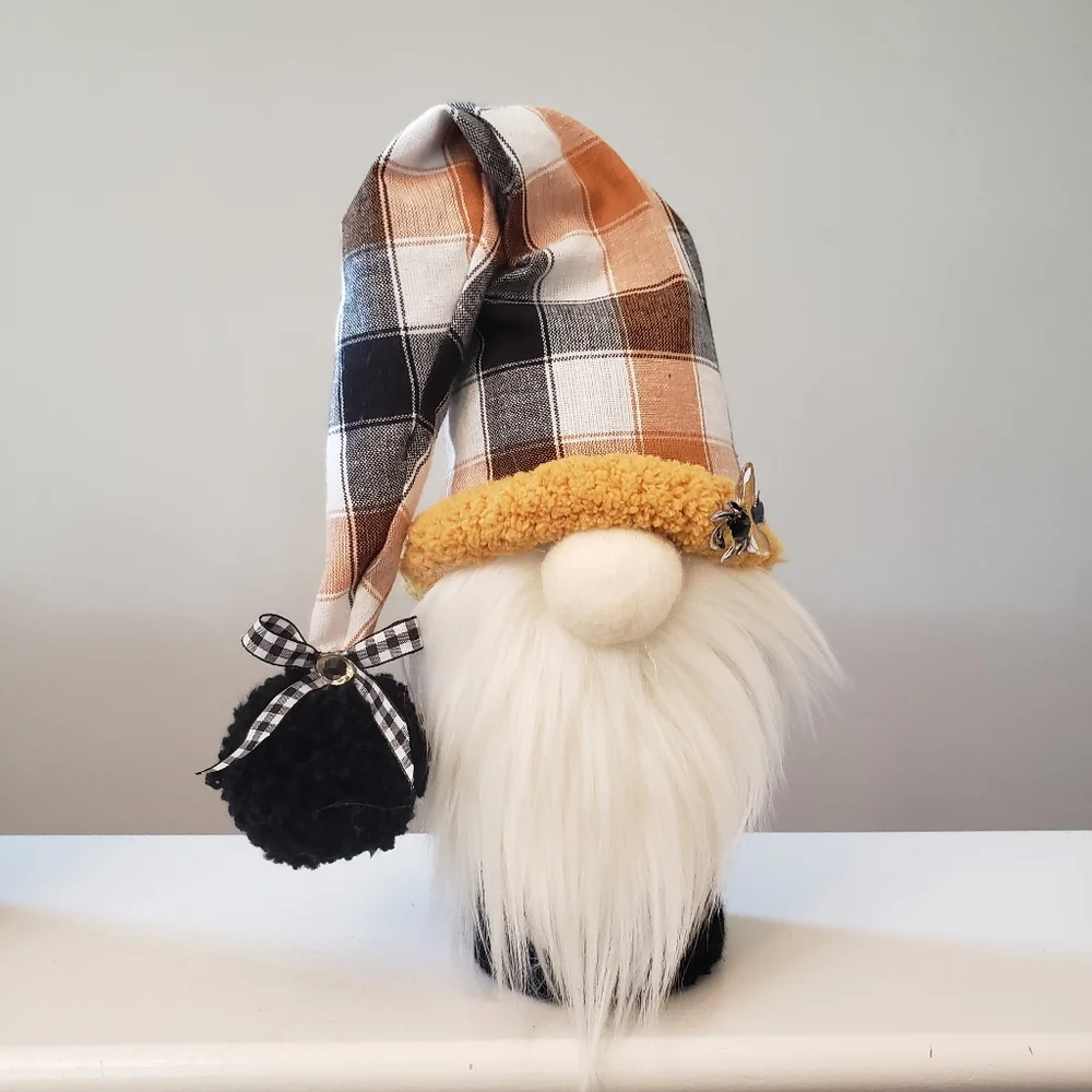 Bee decor farmhouse gnome - Picture 3 of 4